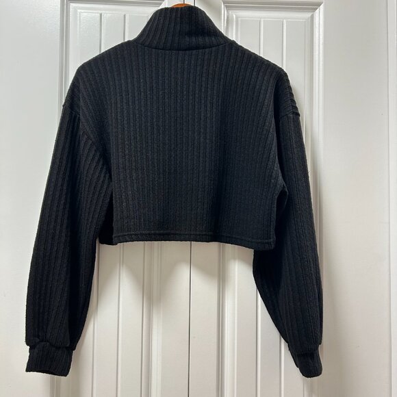 OAK + FORT Cropped Turtleneck Sweater Black - Picture 2 of 9